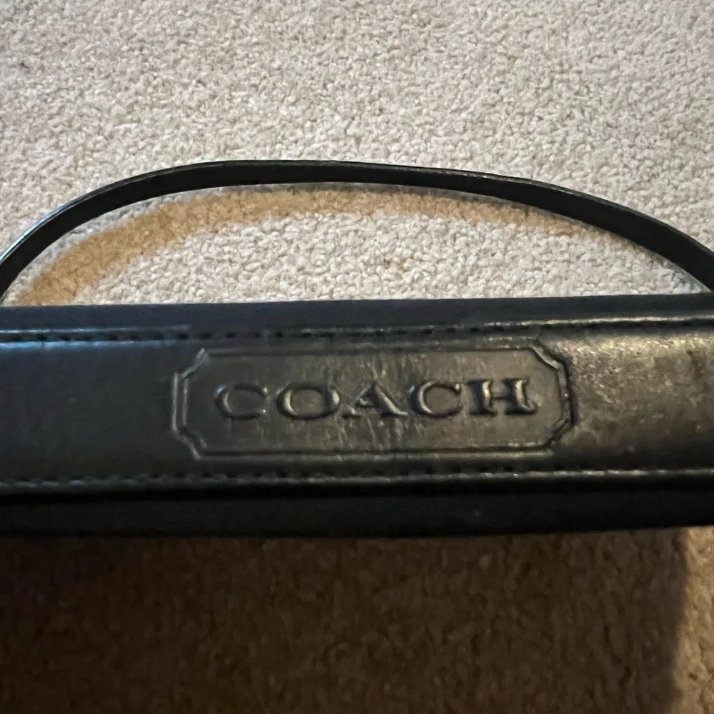 Coach Handbag - Picture 2 of 6